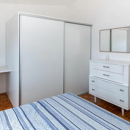 3 Bedroom Beautiful In *