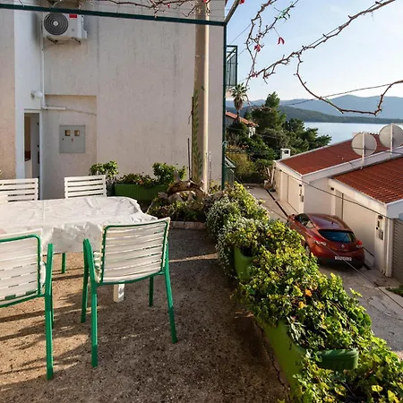 Apartmán 3 Bedroom Beautiful In *